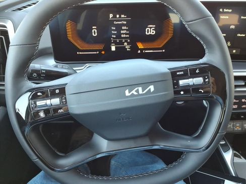 New 2026 Kia Sorento S AWD/4WD image 24