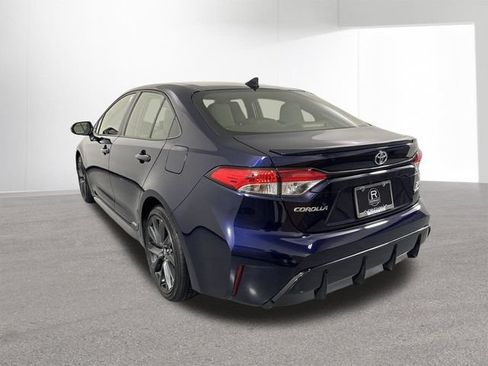 Used 2024 Toyota Corolla SE w/ SE Package AWD/4WD image 31