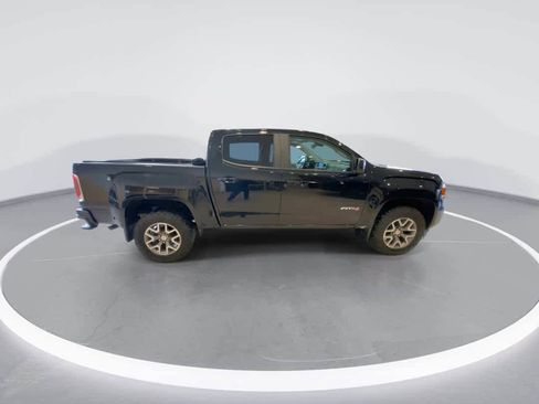 Used 2022 GMC Canyon AT4 image 9