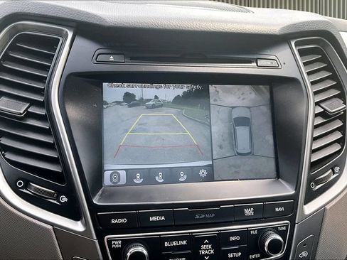 Used 2017 Hyundai Santa Fe Sport AWD/4WD image 22