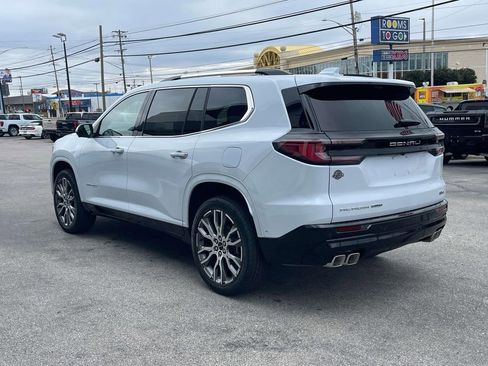 New 2026 GMC Acadia Denali Ultimate w/ LPO, Floor Liner Package image 5