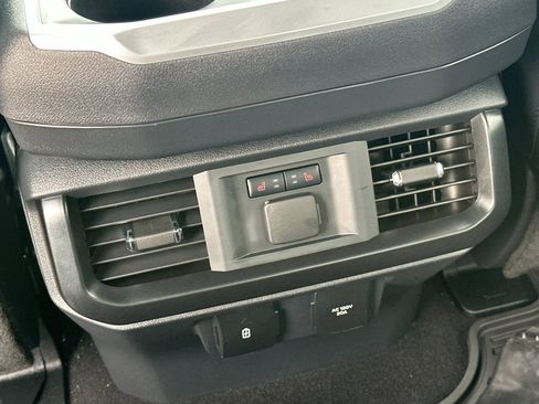 Used 2025 Ford F150 Raptor AWD/4WD image 15