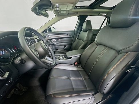 Used 2025 MAZDA CX-50 AWD 2.5 Hybrid w/ Premium Pkg image 13