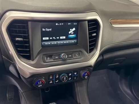 Used 2019 GMC Acadia SLE AWD/4WD image 26