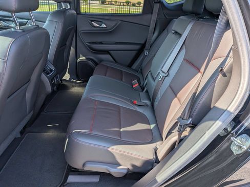 Used 2022 Chevrolet Blazer RS w/ Enhanced Convenience Package FWD image 31