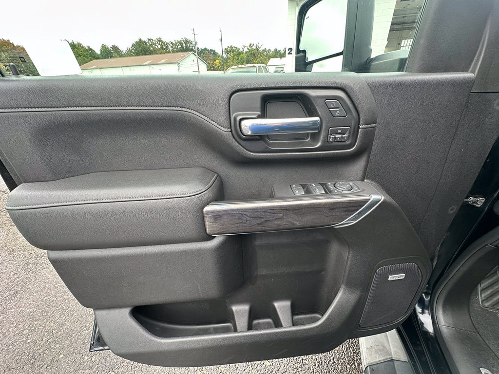 Used 2020 Chevrolet Silverado 2500 LTZ w/ LTZ Premium Package AWD/4WD image 26