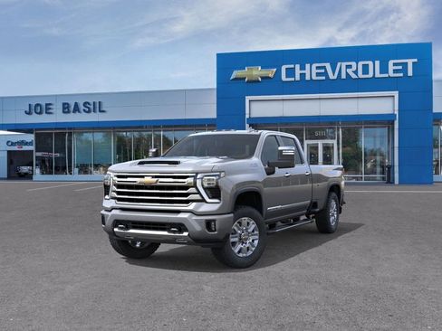 New 2026 Chevrolet Silverado 3500 High Country w/ Technology Package AWD/4WD image 8