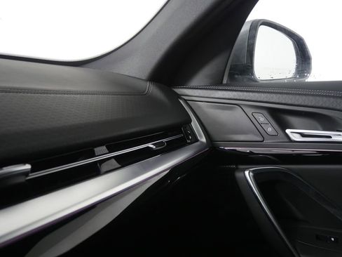 Certified 2025 BMW X2 xDrive28i w/ Technology Package image 26