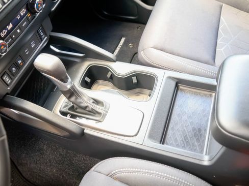 Certified 2026 Nissan Frontier SV w/ SV Convenience Package RWD image 16