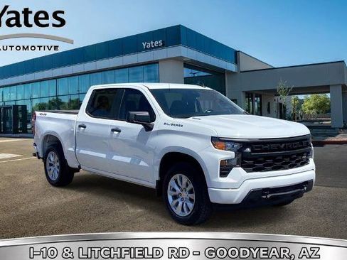 Used 2025 Chevrolet Silverado 1500 Custom AWD/4WD image 1