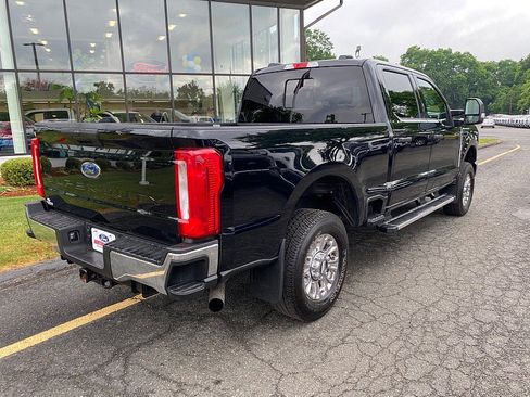 Certified 2024 Ford F250 XLT w/ Snow Plow Prep Package AWD/4WD image 7
