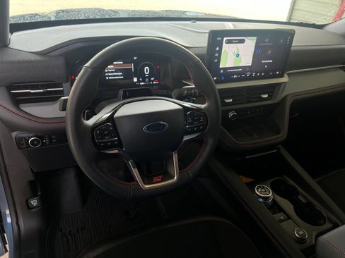 Used 2025 Ford Explorer ST w/ Sun And Sound Package AWD/4WD image 11