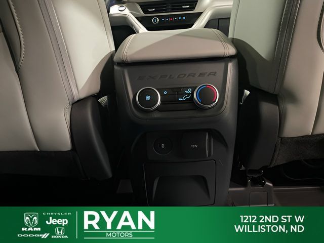 Used 2026 Ford Explorer Active w/ Active Comfort Package AWD/4WD image 34