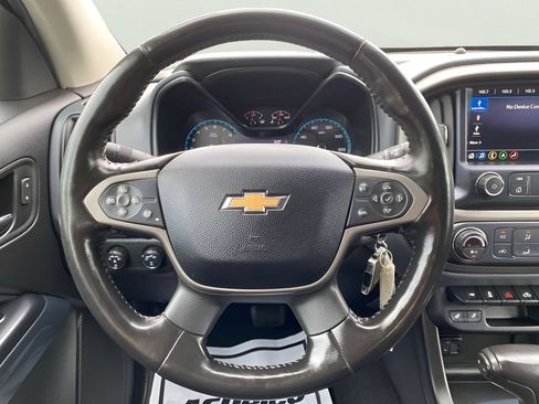 Used 2019 Chevrolet Colorado Z71 AWD/4WD image 18