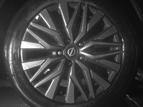 Used 2025 Nissan Altima 2.5 SV image 15