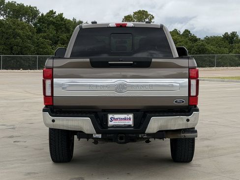 Used 2022 Ford F250 King Ranch w/ King Ranch Ultimate Package AWD/4WD image 5
