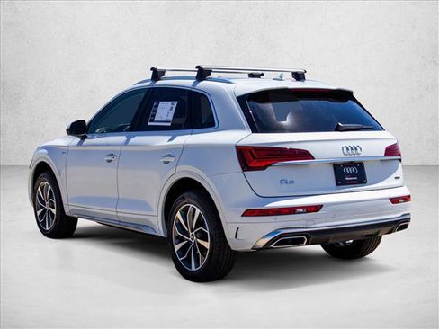 Used 2023 Audi Q5 2.0T Premium w/ Convenience Package AWD/4WD image 7