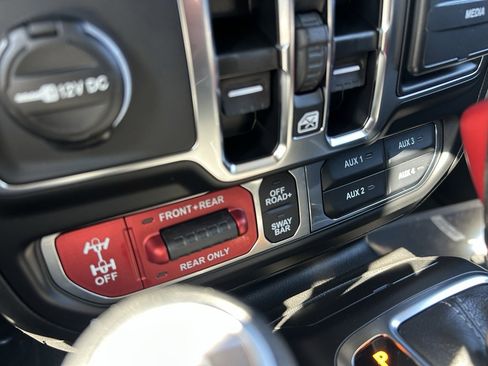 New 2026 Jeep Gladiator Rubicon image 22