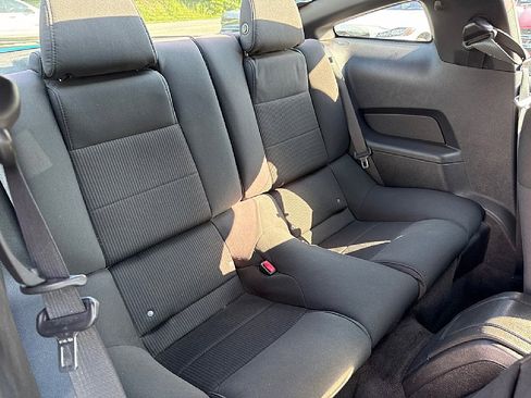 Used 2012 Ford Mustang Coupe image 15