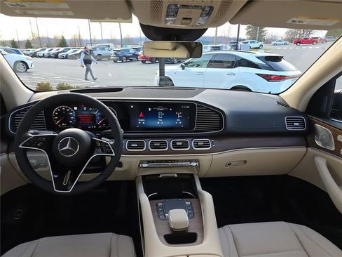 New 2026 Mercedes-Benz GLE 450 4MATIC image 18