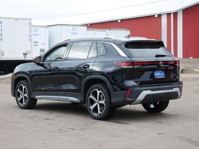 New 2026 Volkswagen Tiguan SE