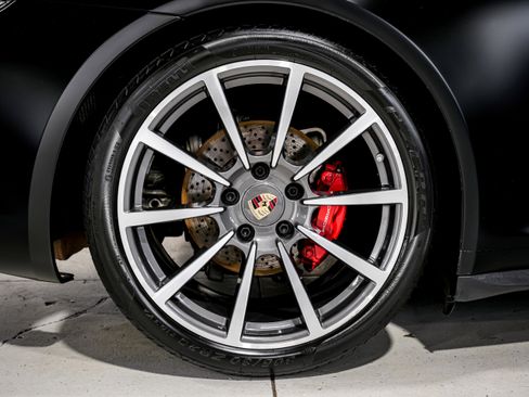 Used 2014 Porsche 911 Targa 4S image 47