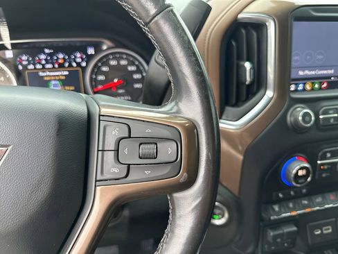 Used 2021 Chevrolet Silverado 2500 High Country w/ Z71 Off-Road Package image 31