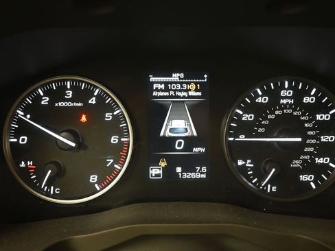 Certified 2024 Subaru Ascent Premium w/ Convenience Package image 33