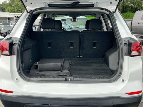 Used 2024 Chevrolet Equinox LS FWD image 23