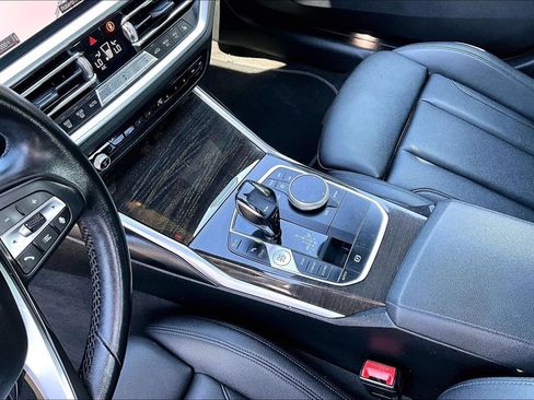 Used 2019 BMW 330i xDrive Sedan w/ Driving Assistance Package AWD/4WD image 18