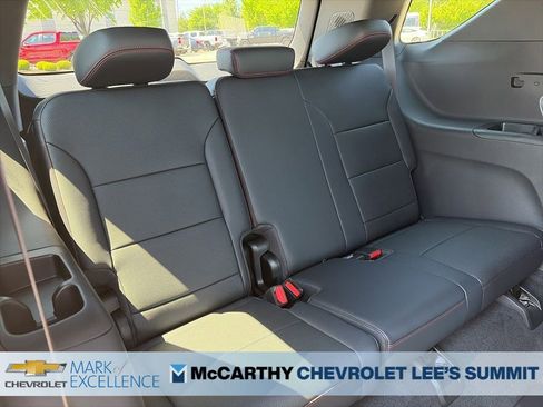 New 2026 Chevrolet Traverse Z71 w/ Enhanced Driving Package AWD/4WD image 36