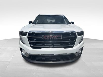 Used 2025 GMC Acadia Elevation