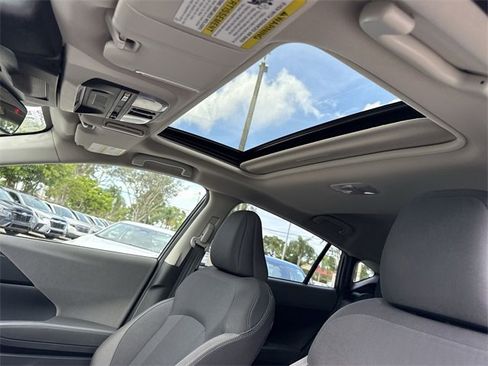 Certified 2025 Subaru Crosstrek 2.0i Premium image 22