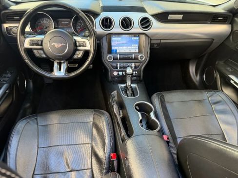 Used 2019 Ford Mustang GT Premium RWD image 17