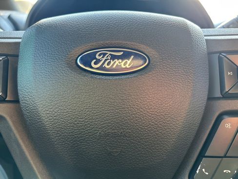 Used 2022 Ford F350 XL w/ Power Equipment Group image 15