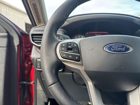Used 2020 Ford Explorer Limited w/ Class III Trailer Tow Package RWD image 19