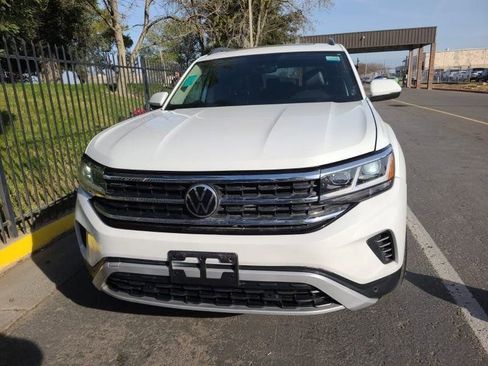 Used 2021 Volkswagen Atlas SE w/ Panoramic Sunroof Package image 7