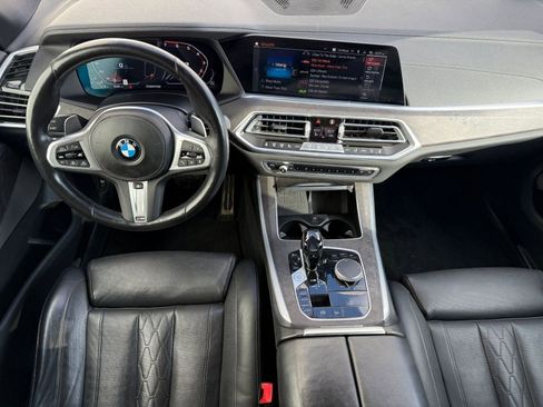Used 2021 BMW X5 M50i w/ Dynamic Handling Package image 25