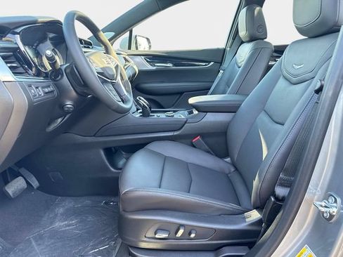 New 2026 Cadillac XT5 Premium Luxury w/ Driver Assist Package AWD/4WD image 17