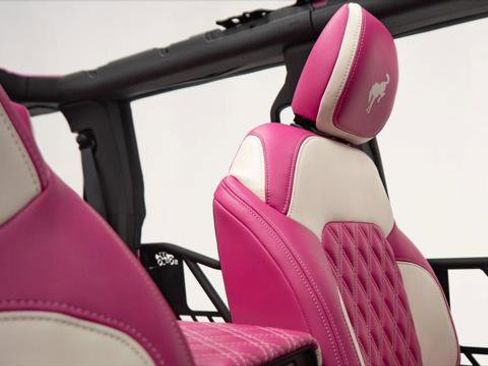 Used 2025 Ford Bronco RETRO image 26