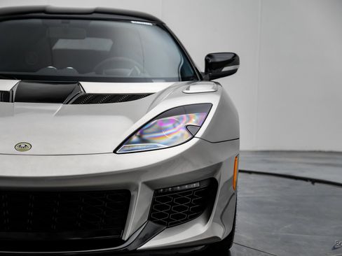 Used 2021 Lotus Evora image 26