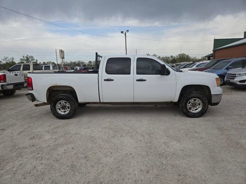 Used 2008 GMC Sierra 2500 W/T image 2