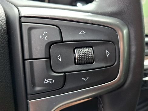 Used 2023 Chevrolet Silverado 1500 LT AWD/4WD image 23