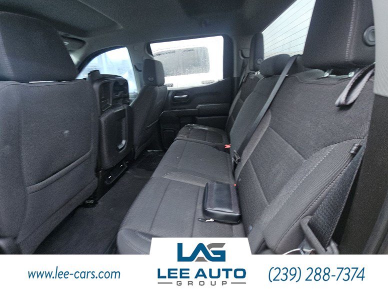 Used 2021 Chevrolet Silverado 1500 LT RWD image 4