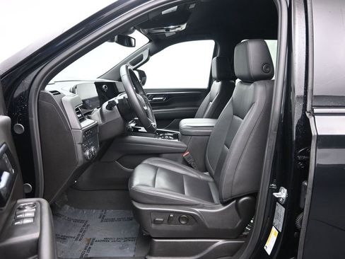 Used 2025 Chevrolet Tahoe Z71 image 27