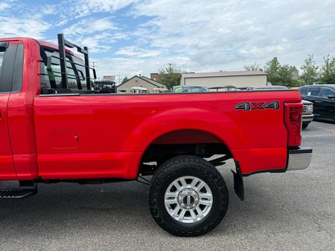 Used 2017 Ford F250 XL w/ STX Appearance Package AWD/4WD image 7