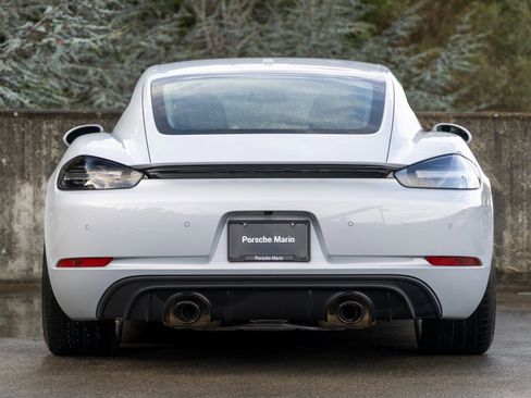 Certified 2024 Porsche 718 Cayman GT4 image 10