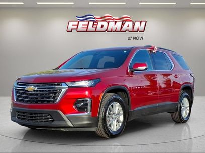 Used 2023 Chevrolet Traverse LT