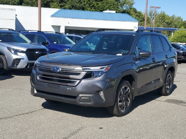 New 2026 Subaru Forester Premium AWD/4WD image 3