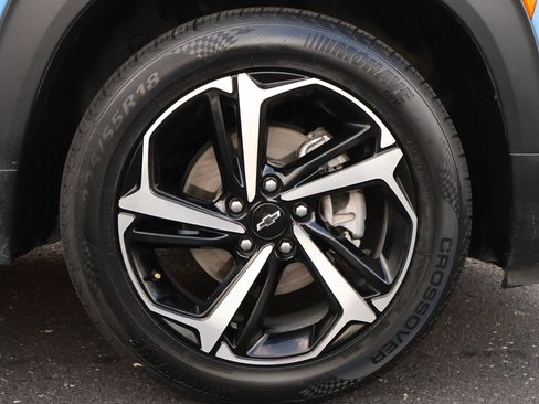 Used 2023 Chevrolet TrailBlazer RS w/ Convenience Package FWD image 24